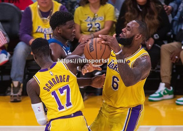 华体会体育-NBA新赛季正式开打，勇士队主场击败湖人队